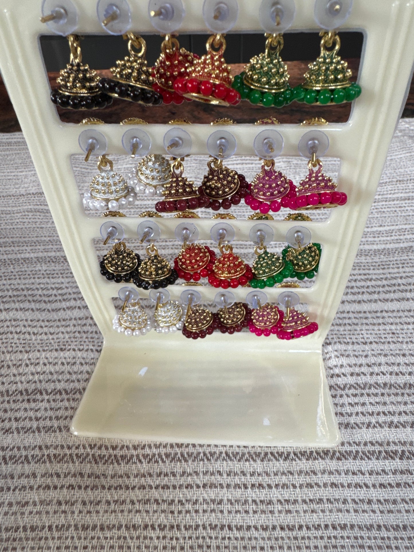A set 12 pairs Different style earrings
