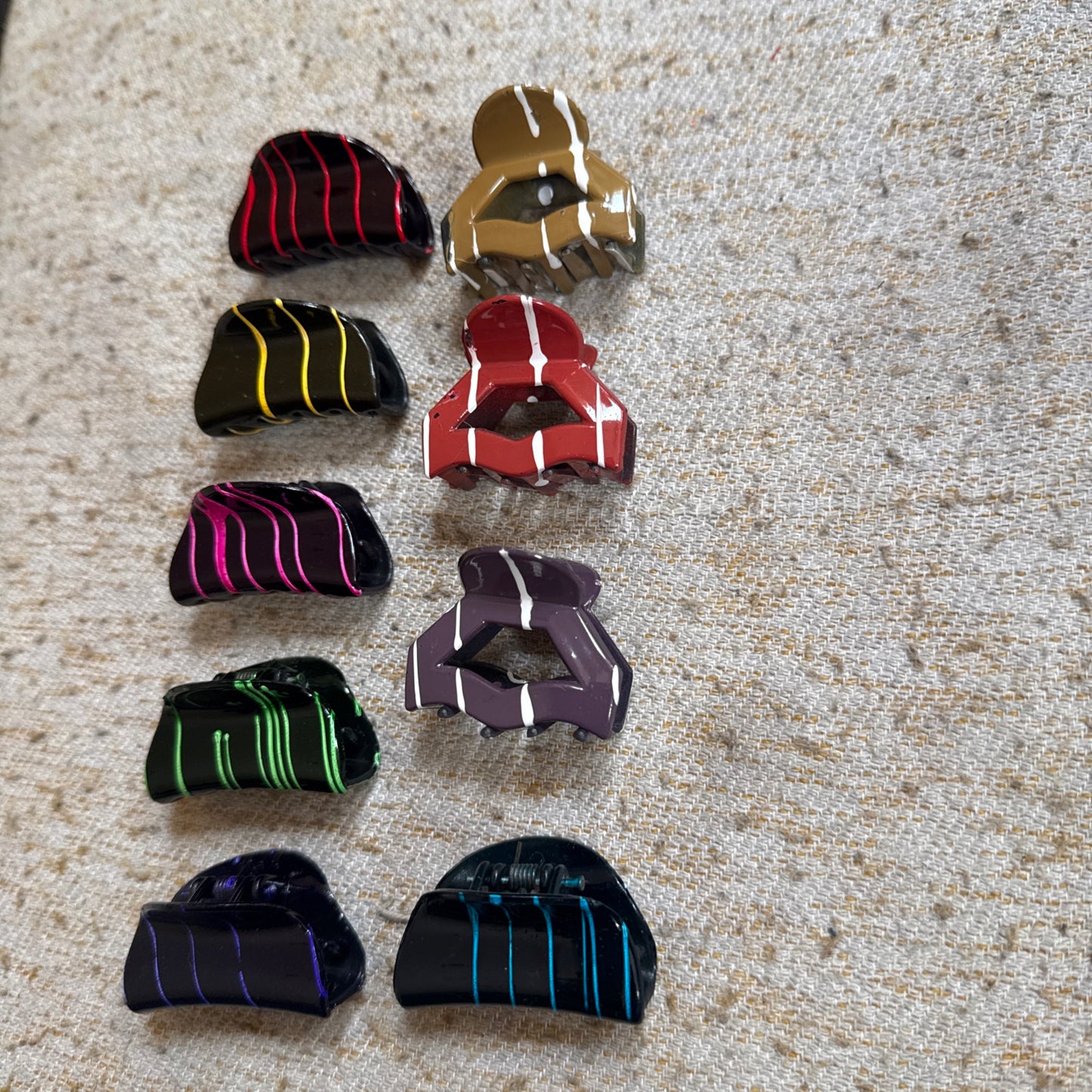 Hair Clips x 9 Brand New For Sale