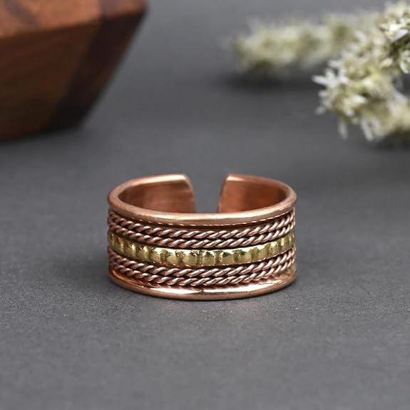 Chardikala Twisted copper ring