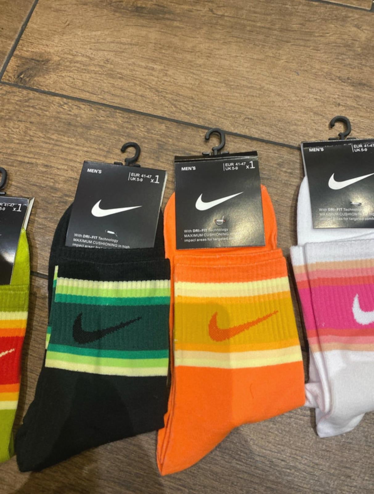 Nike special limited edition 5 pcs