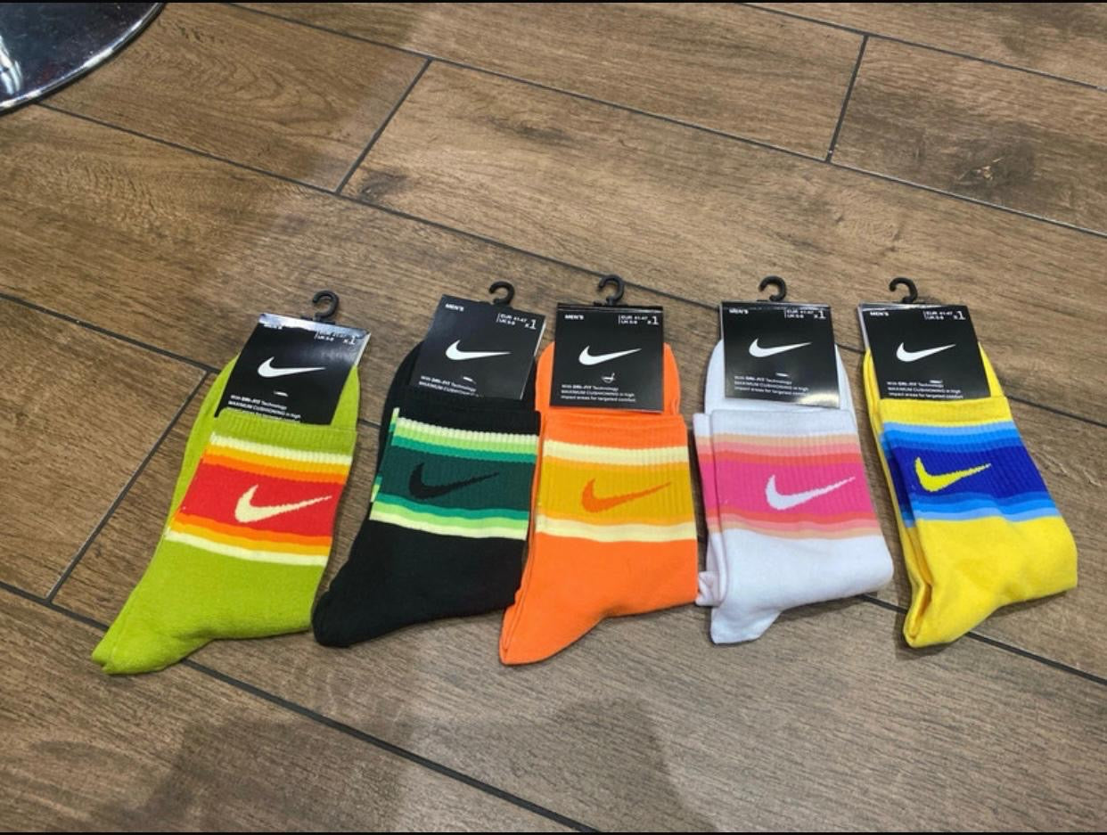 Nike special limited edition 5 pcs