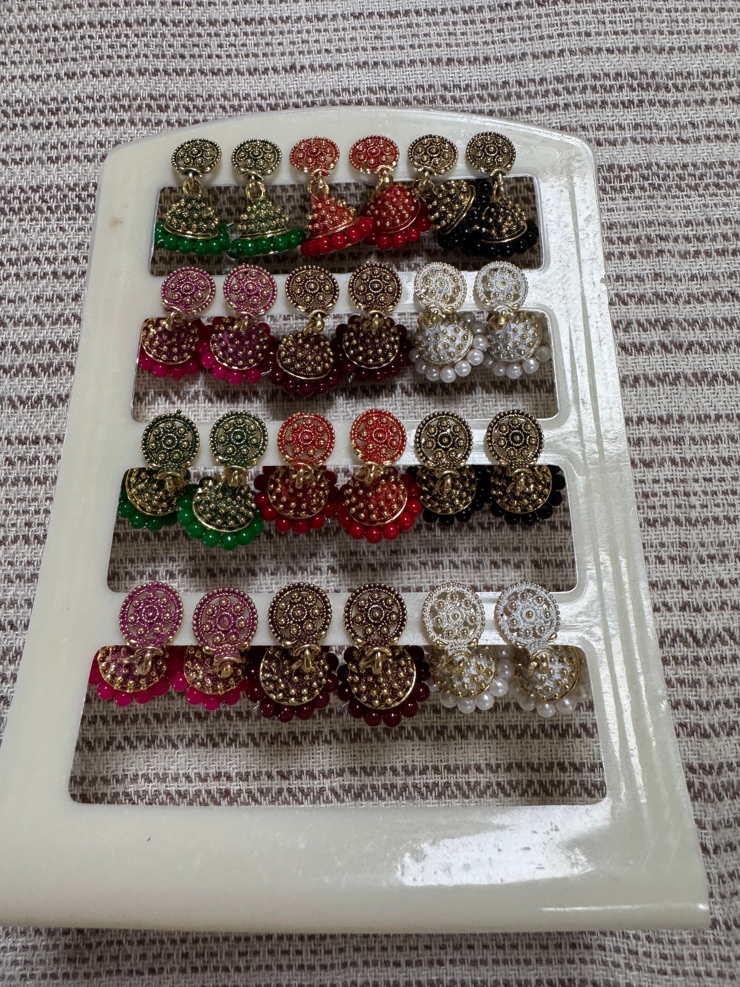 A set 12 pairs Different style earrings