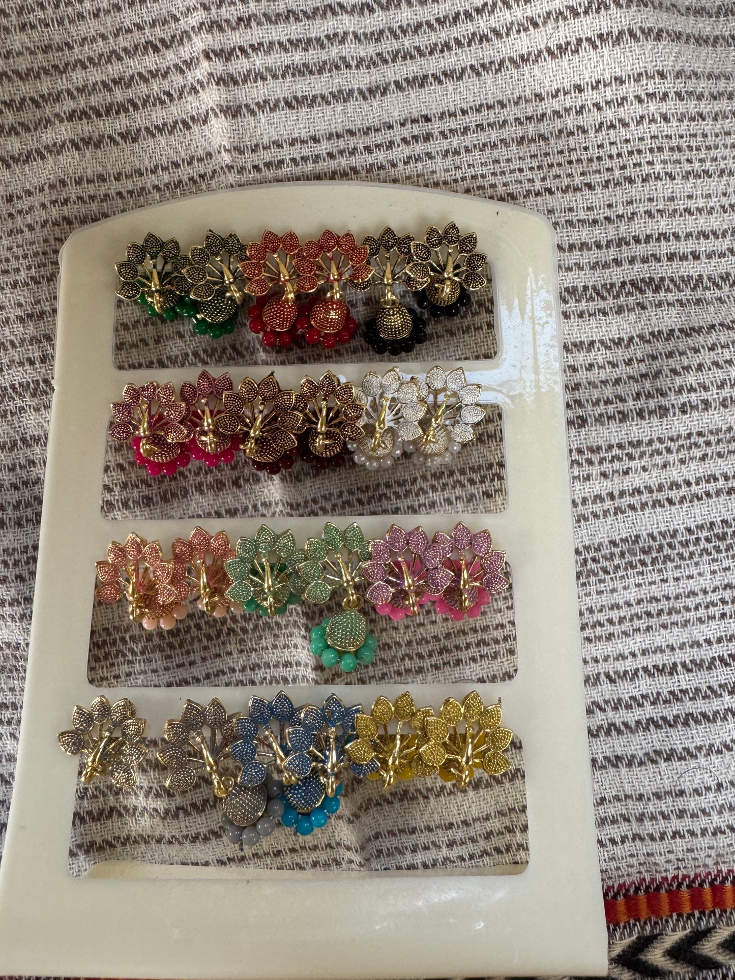 A set 12 pairs Different style earrings