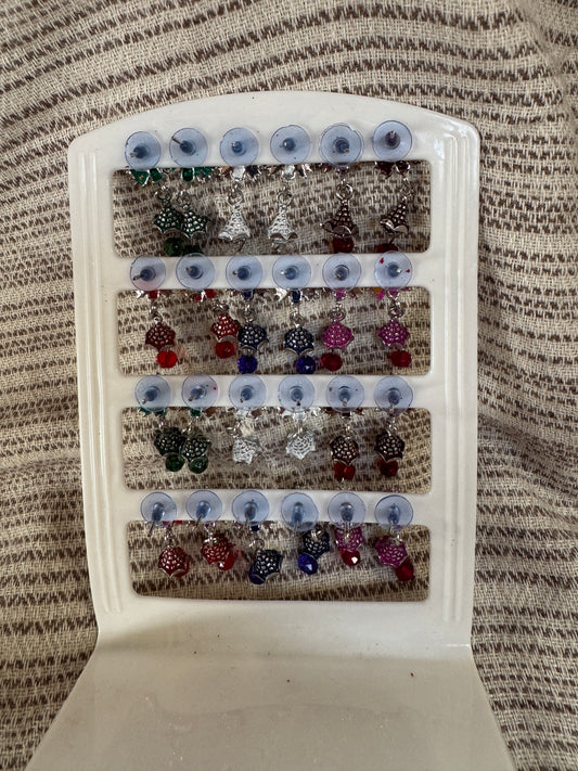A set 12 pairs Different style earrings