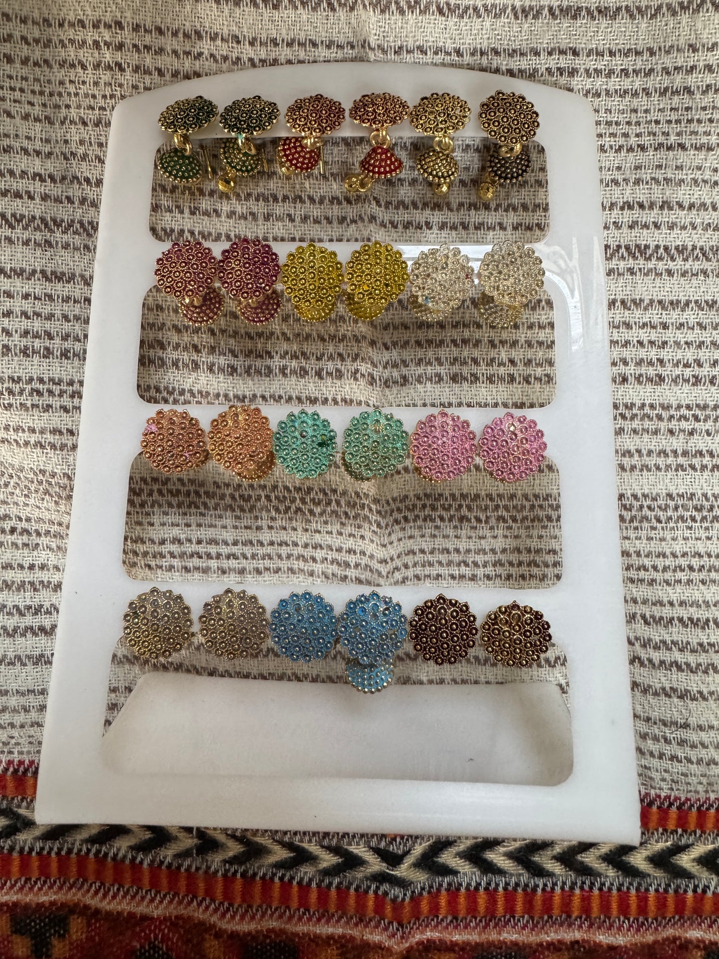 A set 12 pairs Different style earrings