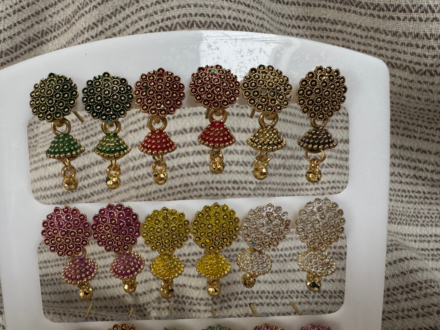 A set 12 pairs Different style earrings